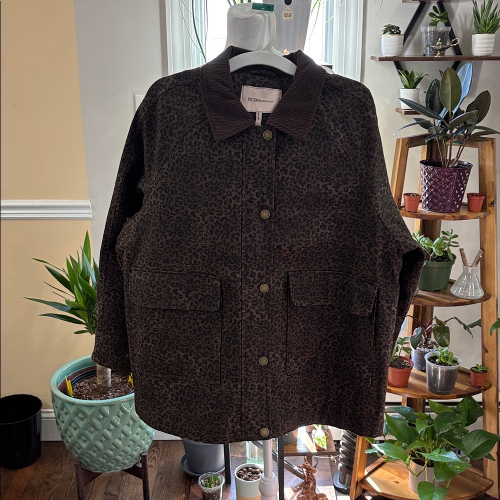 BCBGeneration Leopard Print barn Jacket size XL N… - image 3